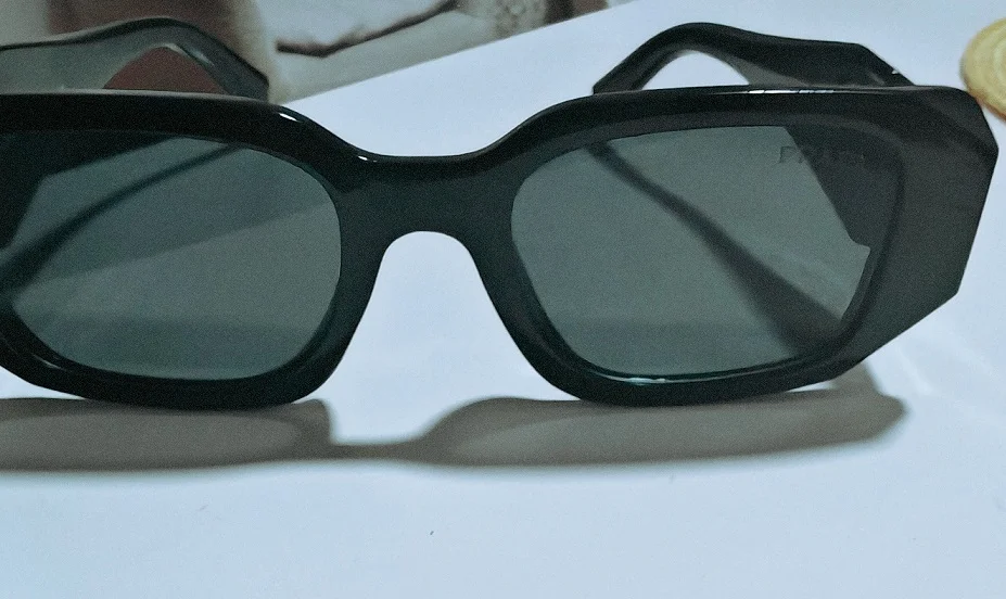 Prada Naocare