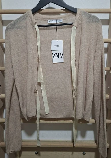 Zara dzemper-NOVO
