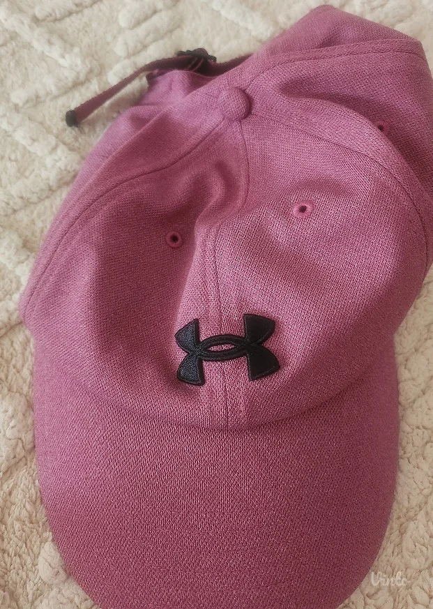 Under Armour kačket