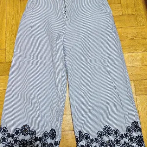 Zara pantalone