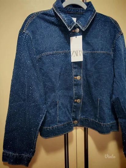 Zara denim jakna sa kamencicima M, etiketa