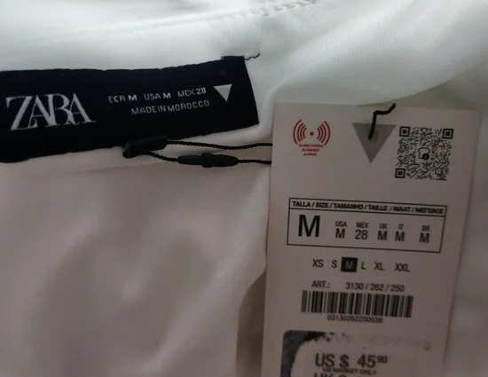 Zara bela mini drapirana haljina s/m