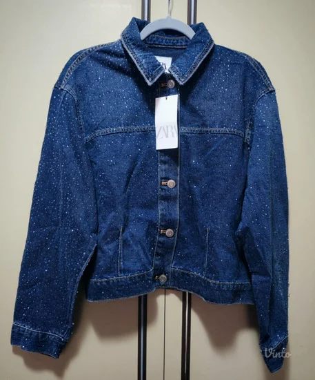 Zara denim jakna sa kamencicima M, etiketa