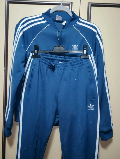 Adidas zeleno-plavi komplet s/m sa cirkonima