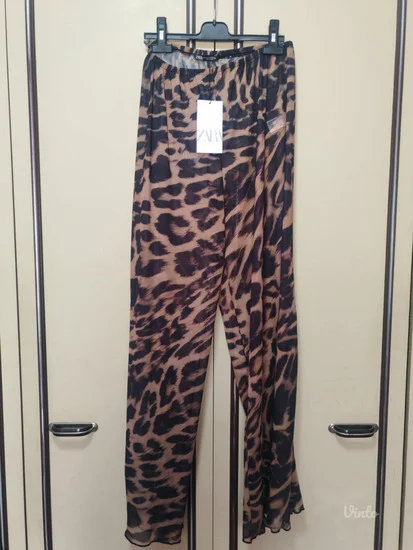 Zara leopard komplet M