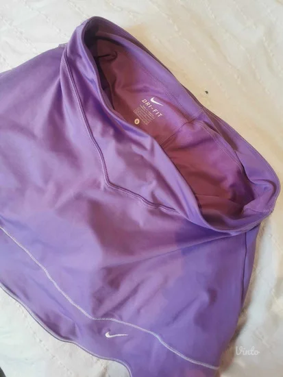 NOVO original Nike DRI FIT suknja sorts S, odg - M