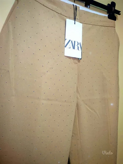 Zara pantalone sa cirkonima s - m