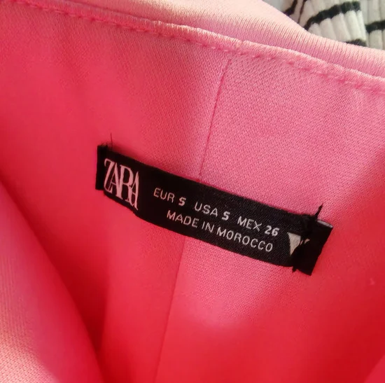 Zara drapirani baby rozi korset s