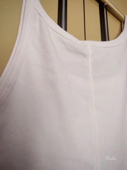 Zara pamucna majica na bretele sa cirkonima M - L