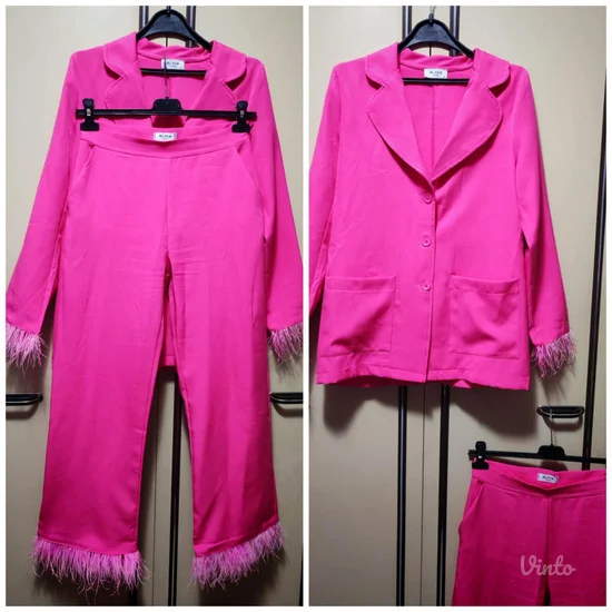 Pink komplet sa perjem S/M