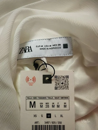 Zara ruffle leprsava asimetricna haljina M