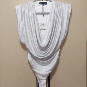 Zara bodi ceo od cirkona S/M