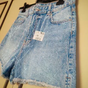 Reserved highwaist sorc sa cirkonima M - L