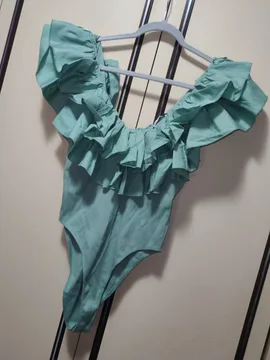Zara bodi sa masivnim karnerima, odg za M