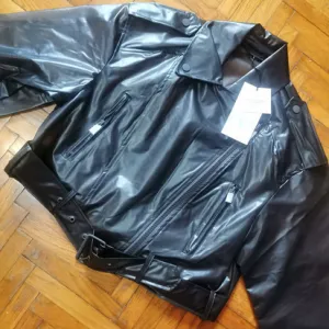 Zara PVC kišna poluprozirna bajker jakna S-M