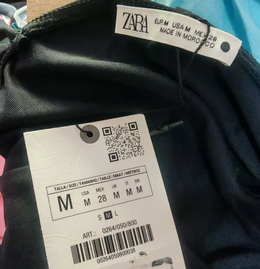 Zara crni kratki kombinezon s/m