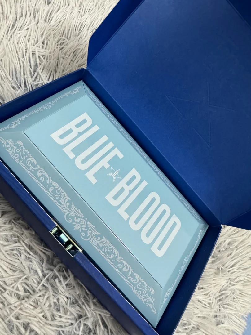 Jeffree Star Blue Blood paleta senki