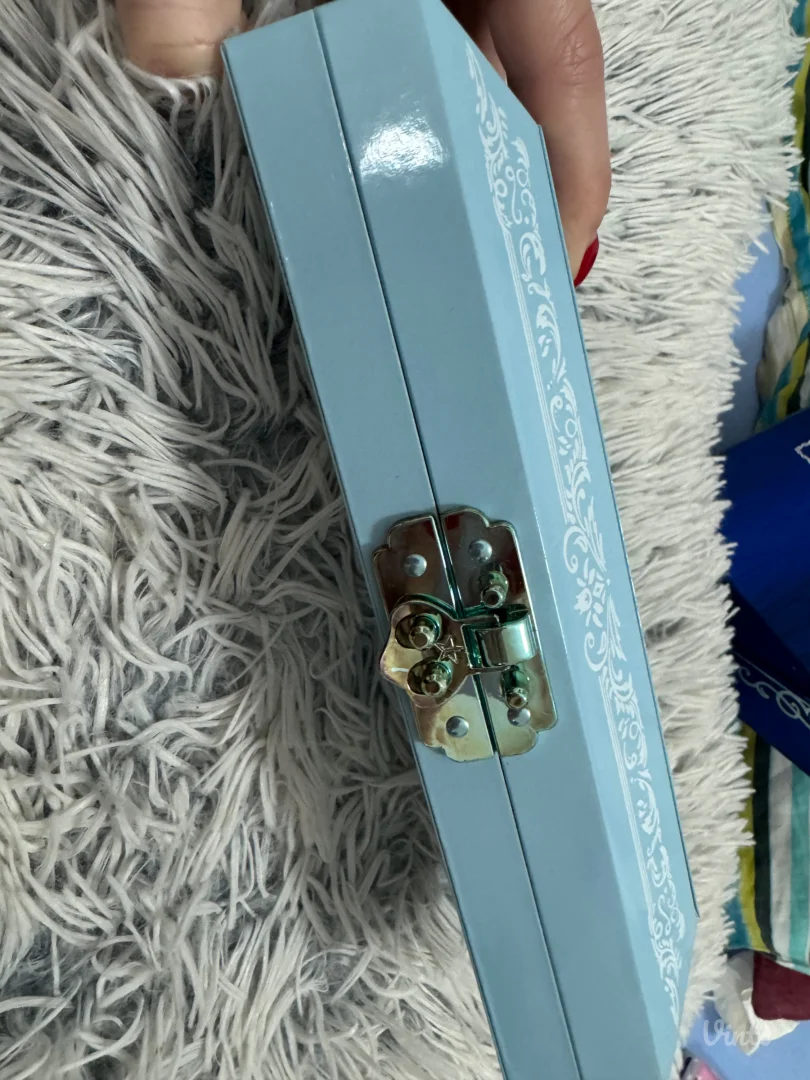 Jeffree Star Blue Blood paleta senki