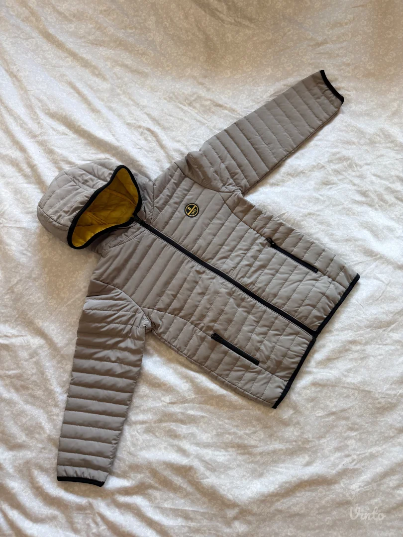 Jaknica prolećna za dečake, veličina 8