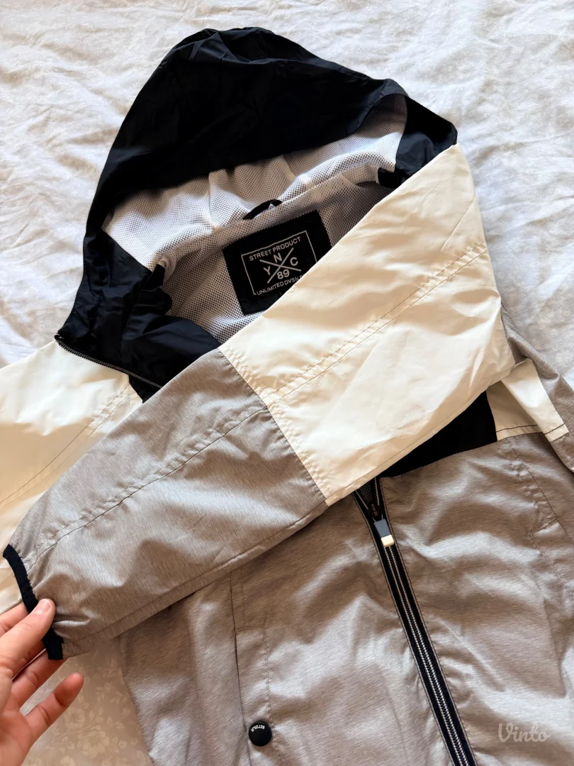 Jaknica prolećna za dečake, veličina 8 (134)