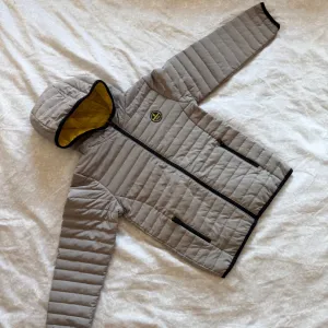 Jaknica prolećna za dečake, veličina 8