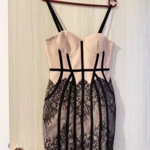 Herve leger korset haljina