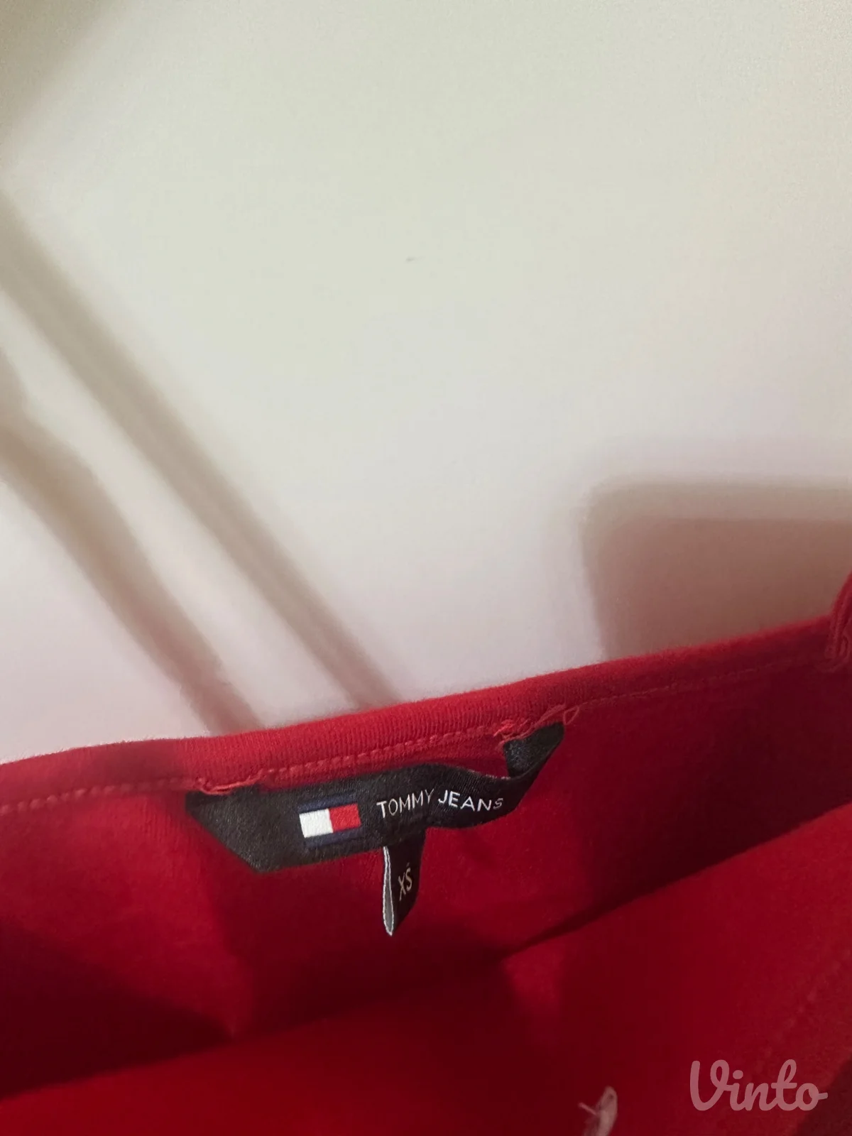 TOMMY JEANS