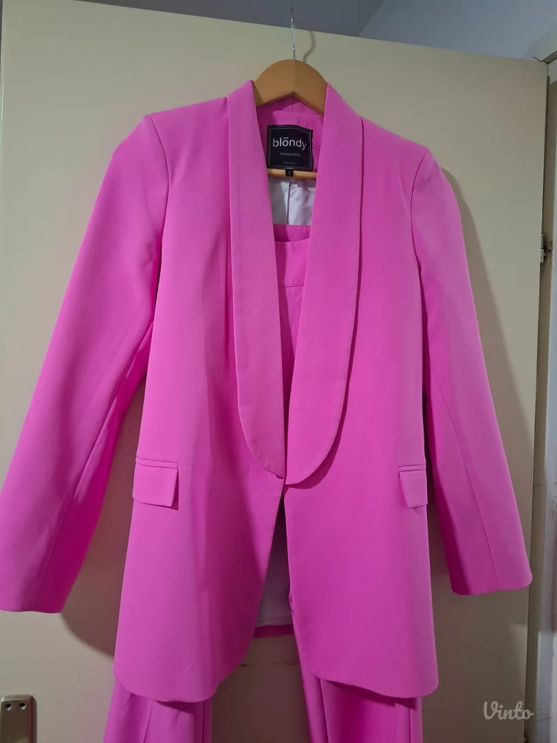 Blondy odelo limitirano