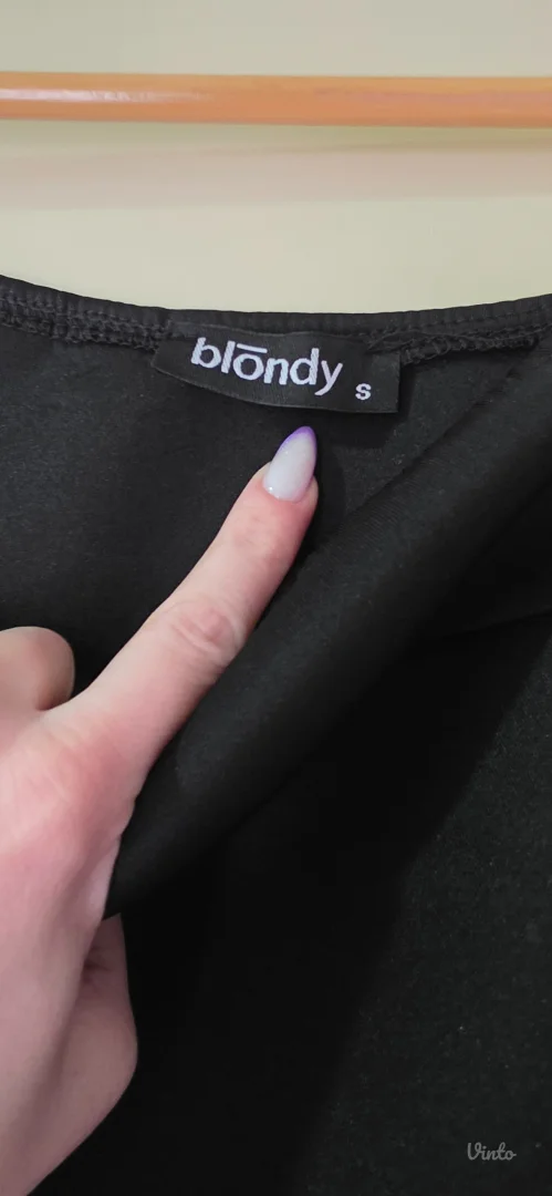 Blondy- crna haljina