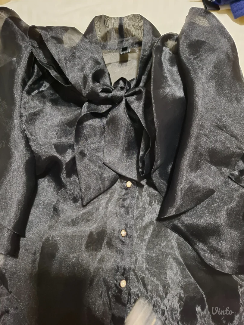 Crna elegantna kosulja