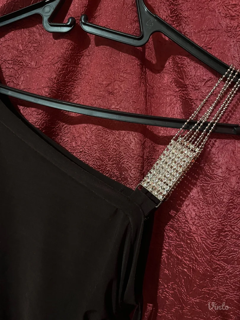 Haljina na jedno rame