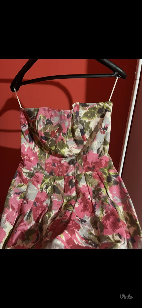 Blair Waldorf haljina