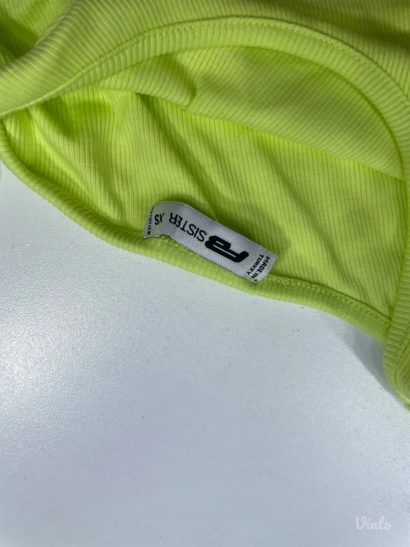 New yorker majica na jedno rame