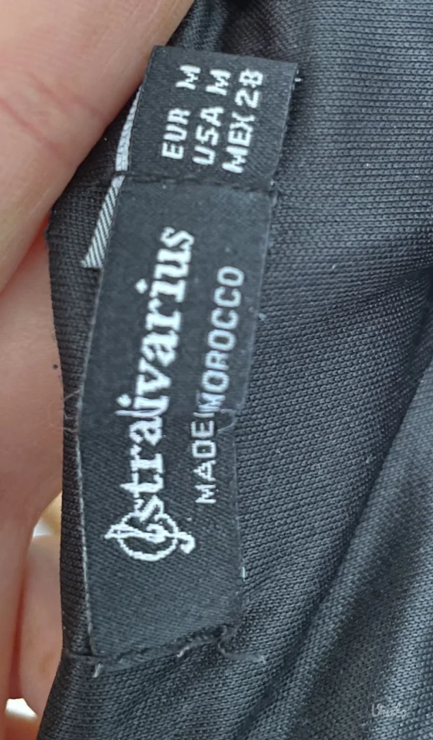 Stradivarius-crna haljina