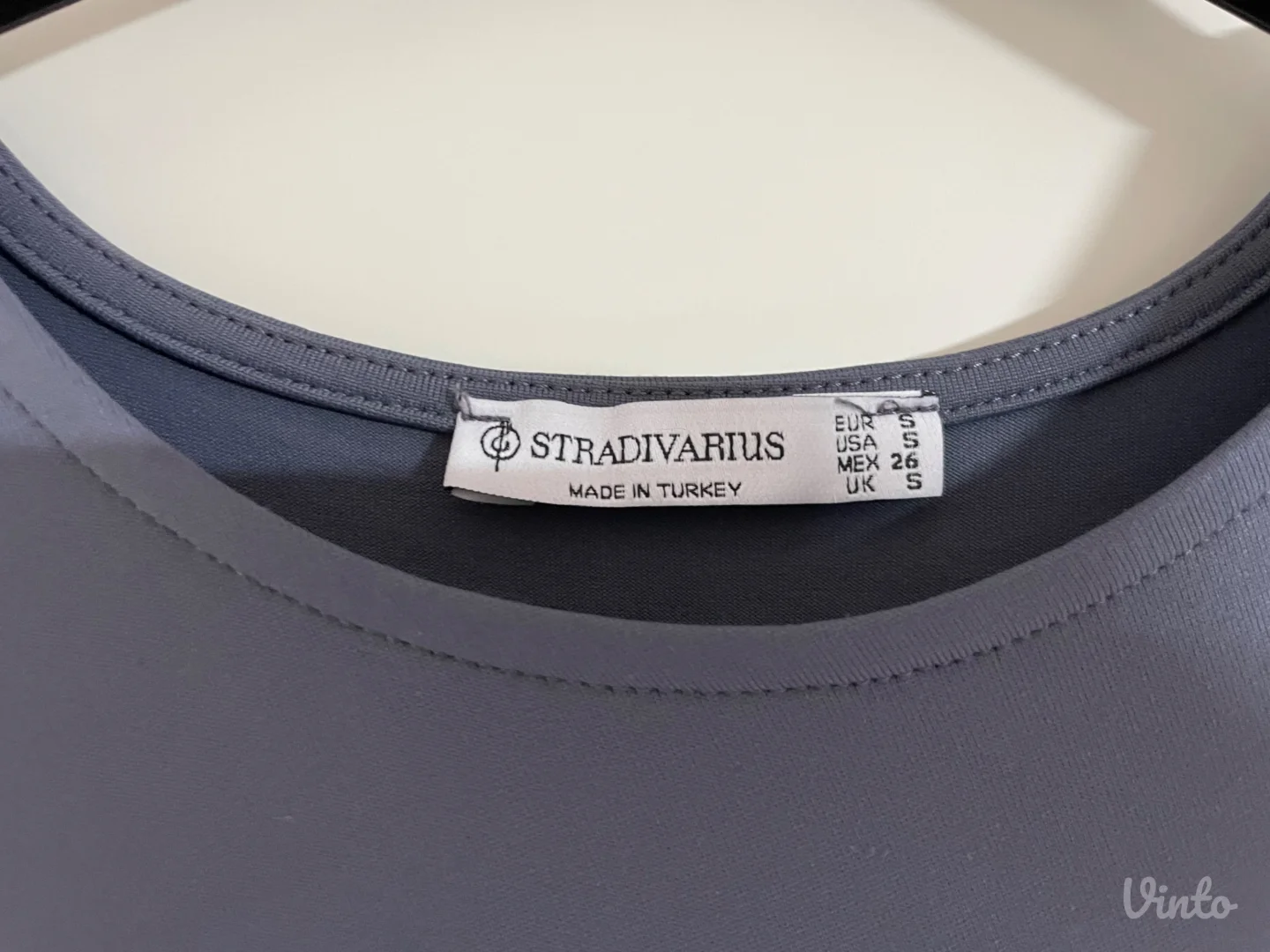 Strafivarius siva haljina