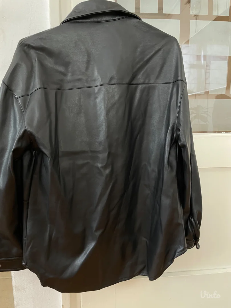 stradivarius- kozna kosulja