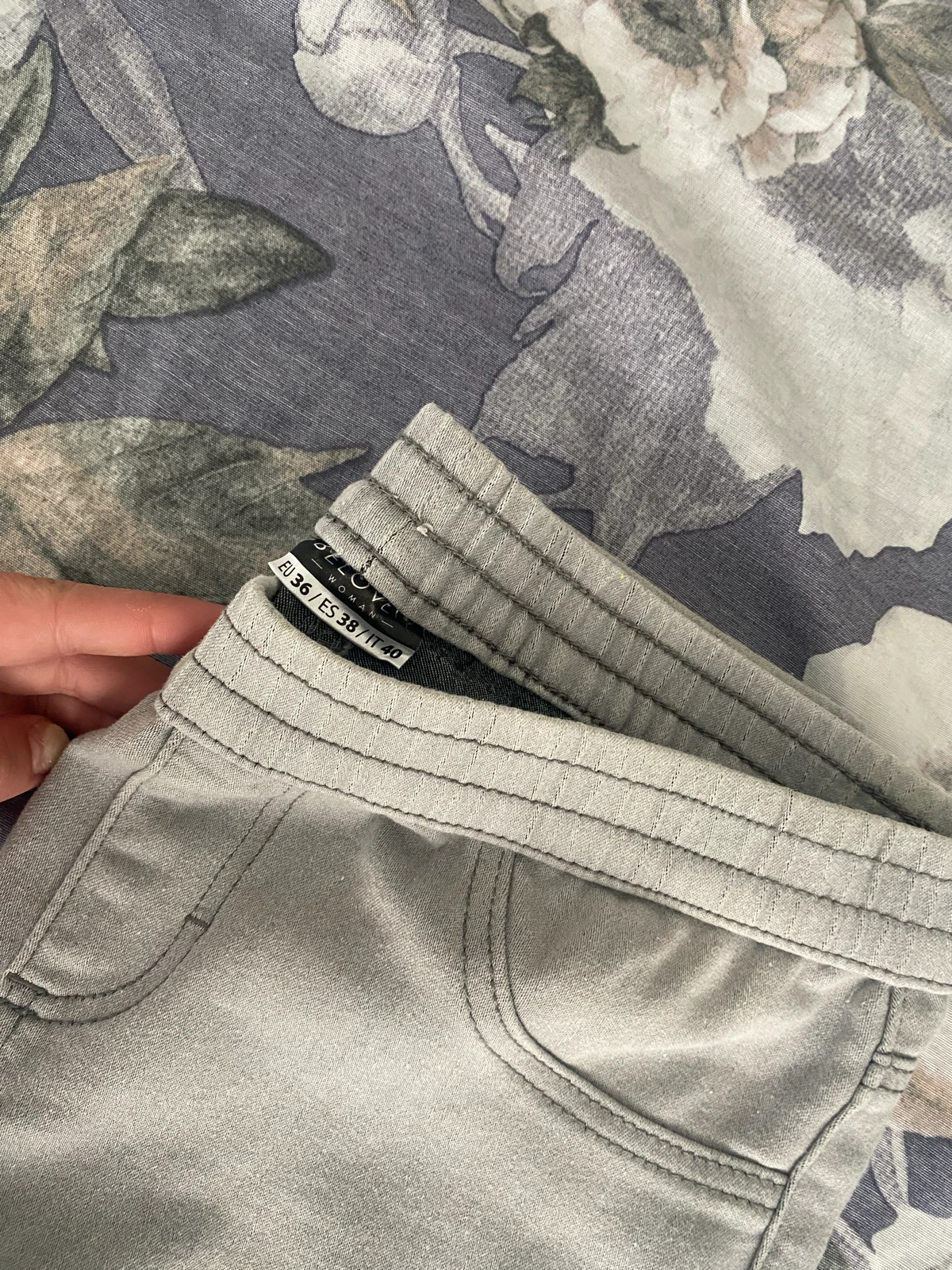 Esmara sive teksas helanke / jeggings pantalone (36 / S)