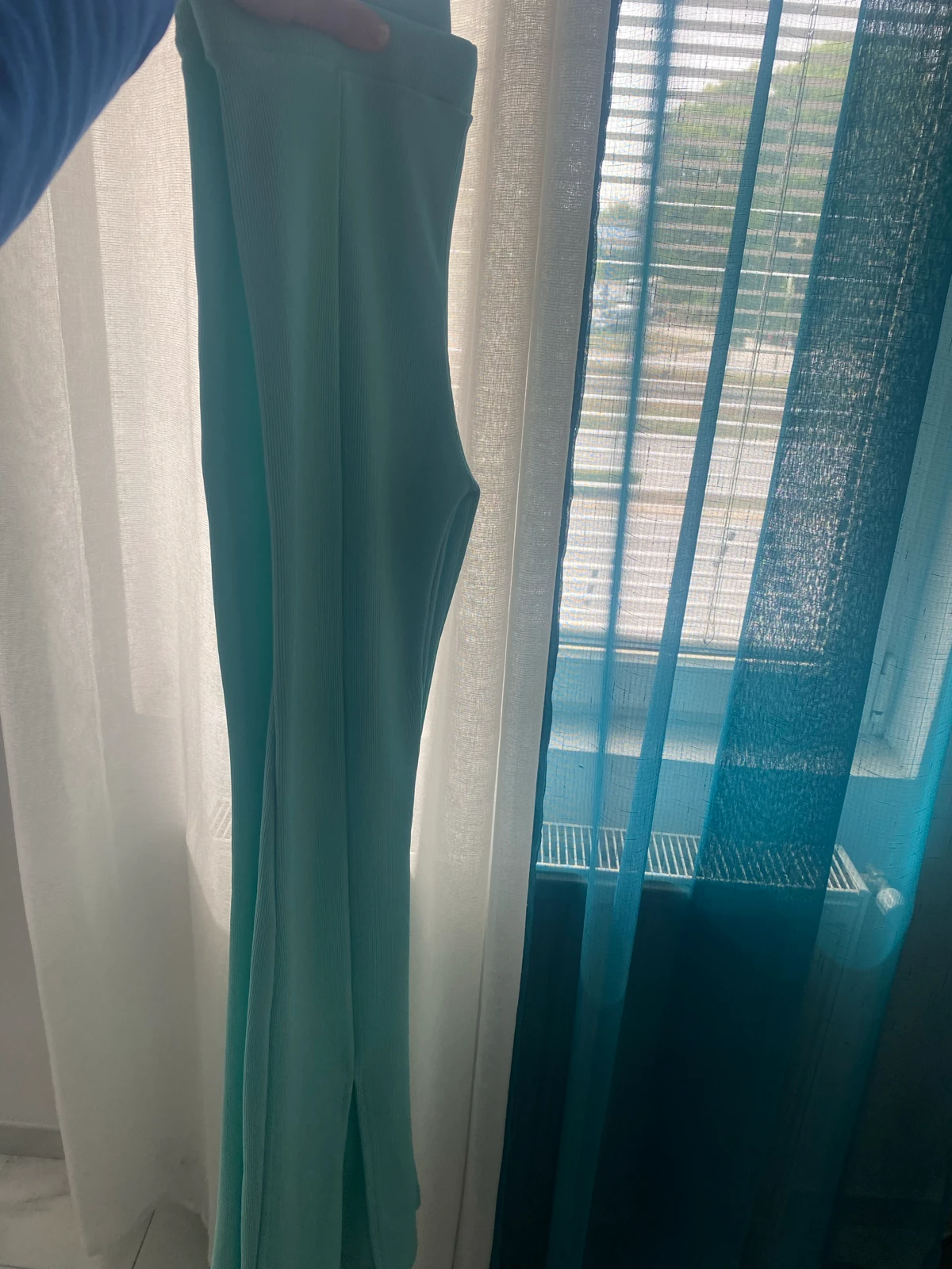 B.R.Z Collection menta rebraste pantalone / helanke sa šlicevima