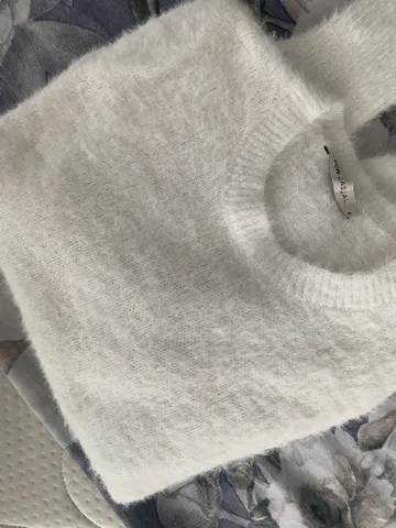 LCW Casual beli pufnasti nežni džemper (Veličina S)