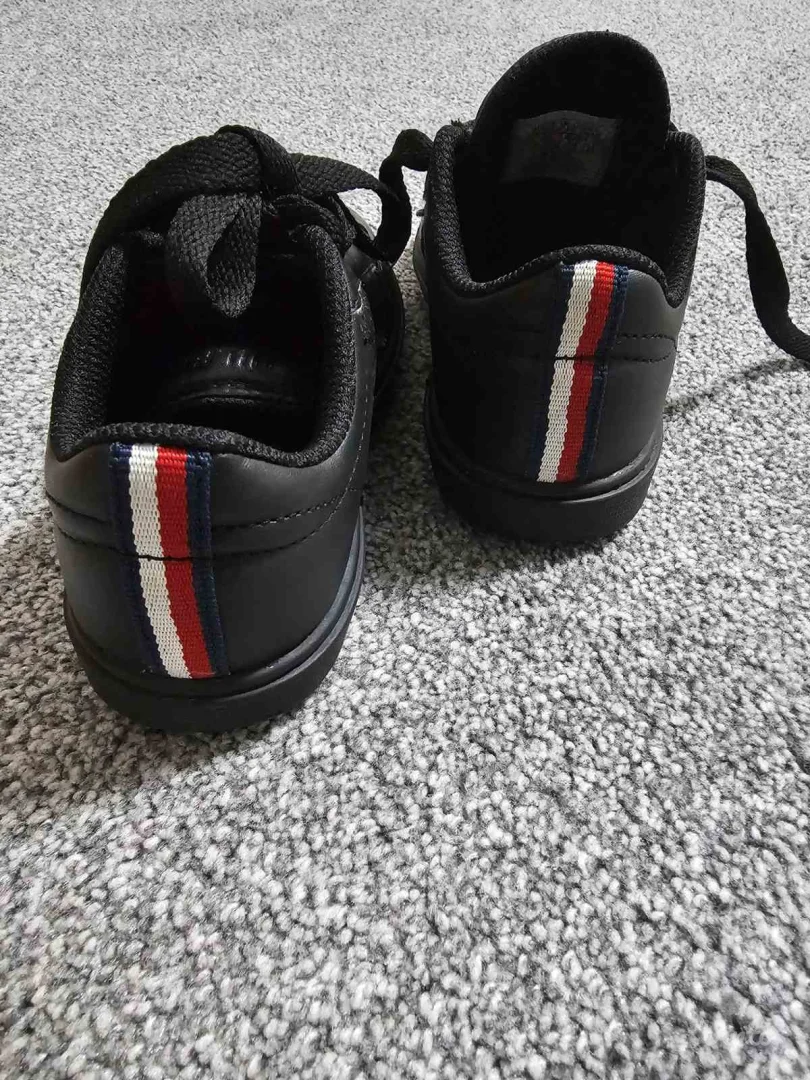 Tommy Hilfiger dečije patike 29