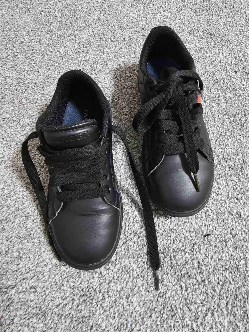 Tommy Hilfiger dečije patike 29