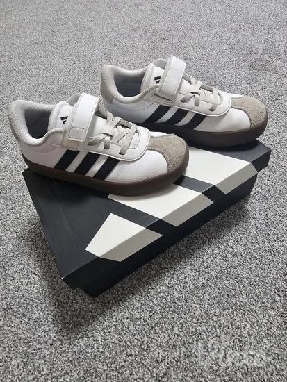 Decije adidas patike 31