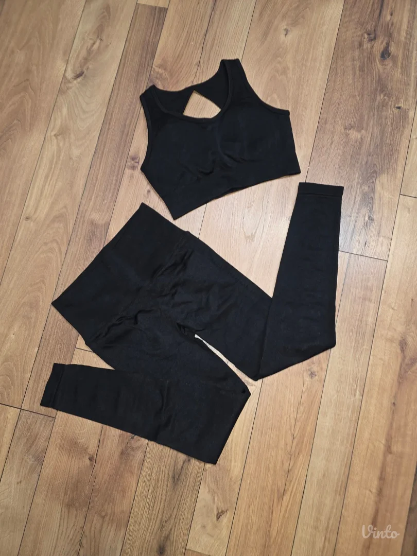 Sportski komplet vel.S-M novo