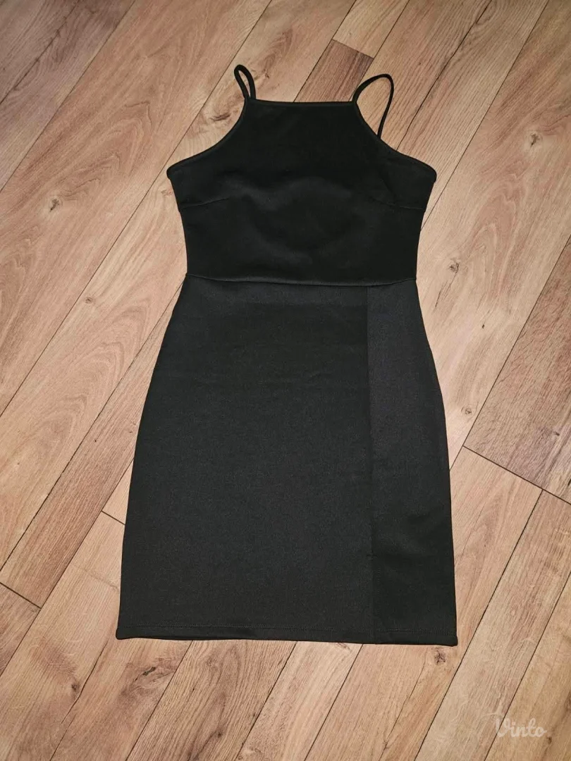 CROPP crna haljinica vel.M novo