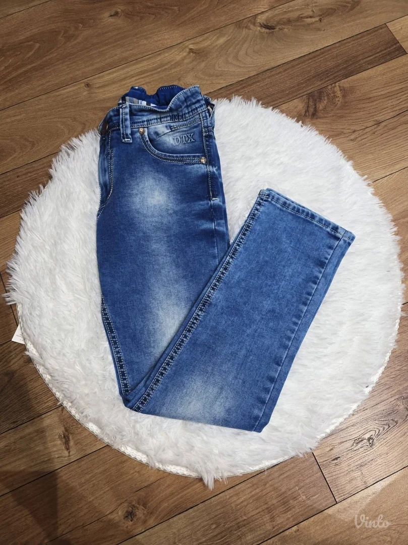 Farmerice za dečaka vel.10 kao nove