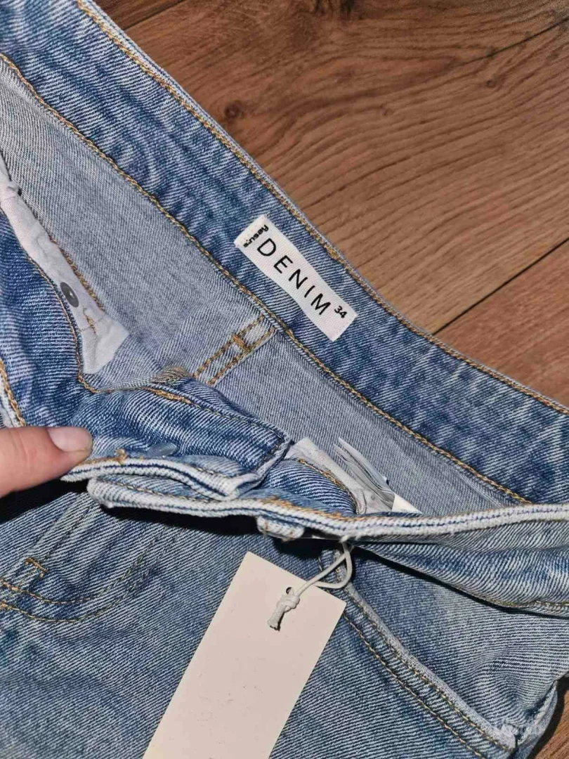 Sinsay teksas suknja vel 34 (XS) novo