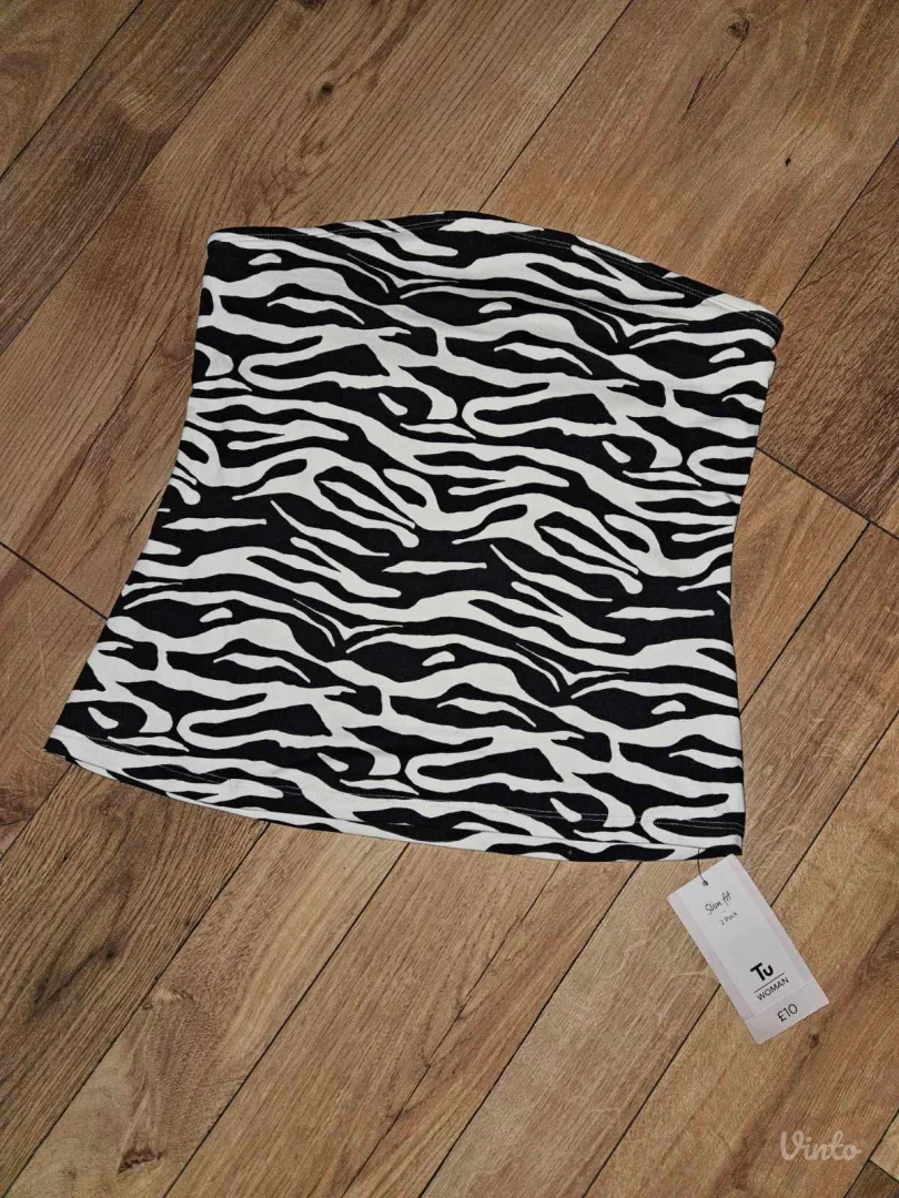 Tu top majica nova M-L