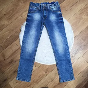 Farmerice za dečaka vel.10 kao nove