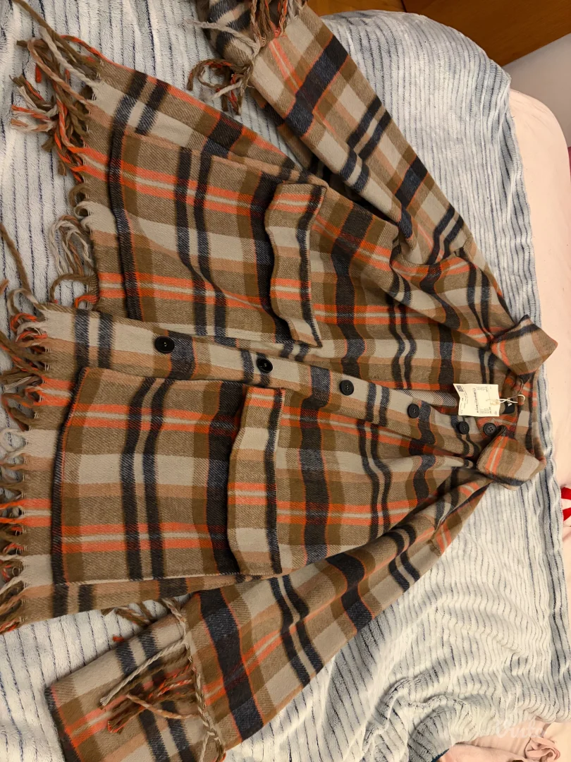 C&a jakna sa etiketom