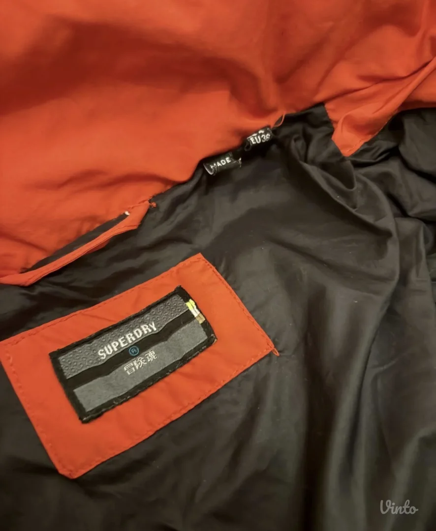 Superdry jakna S vel